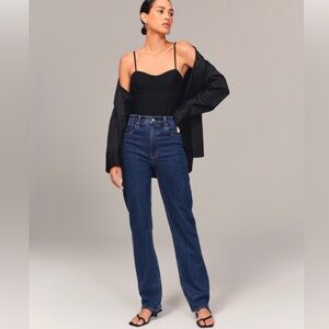 Abercrombie & Fitch the 90s straight ultra high rise Jean